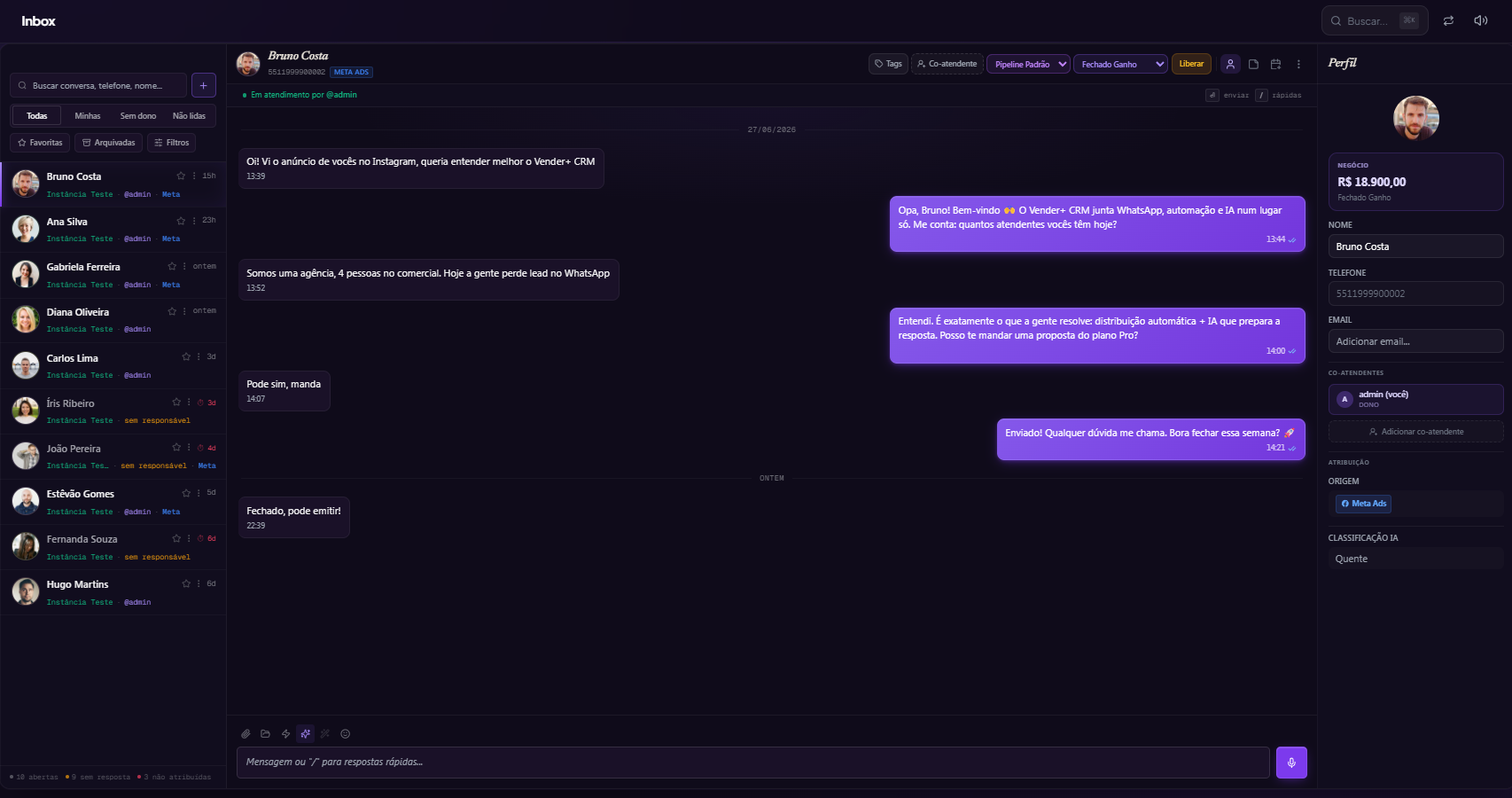 Inbox do Vender+ CRM com a equipe atendendo vários leads no WhatsApp